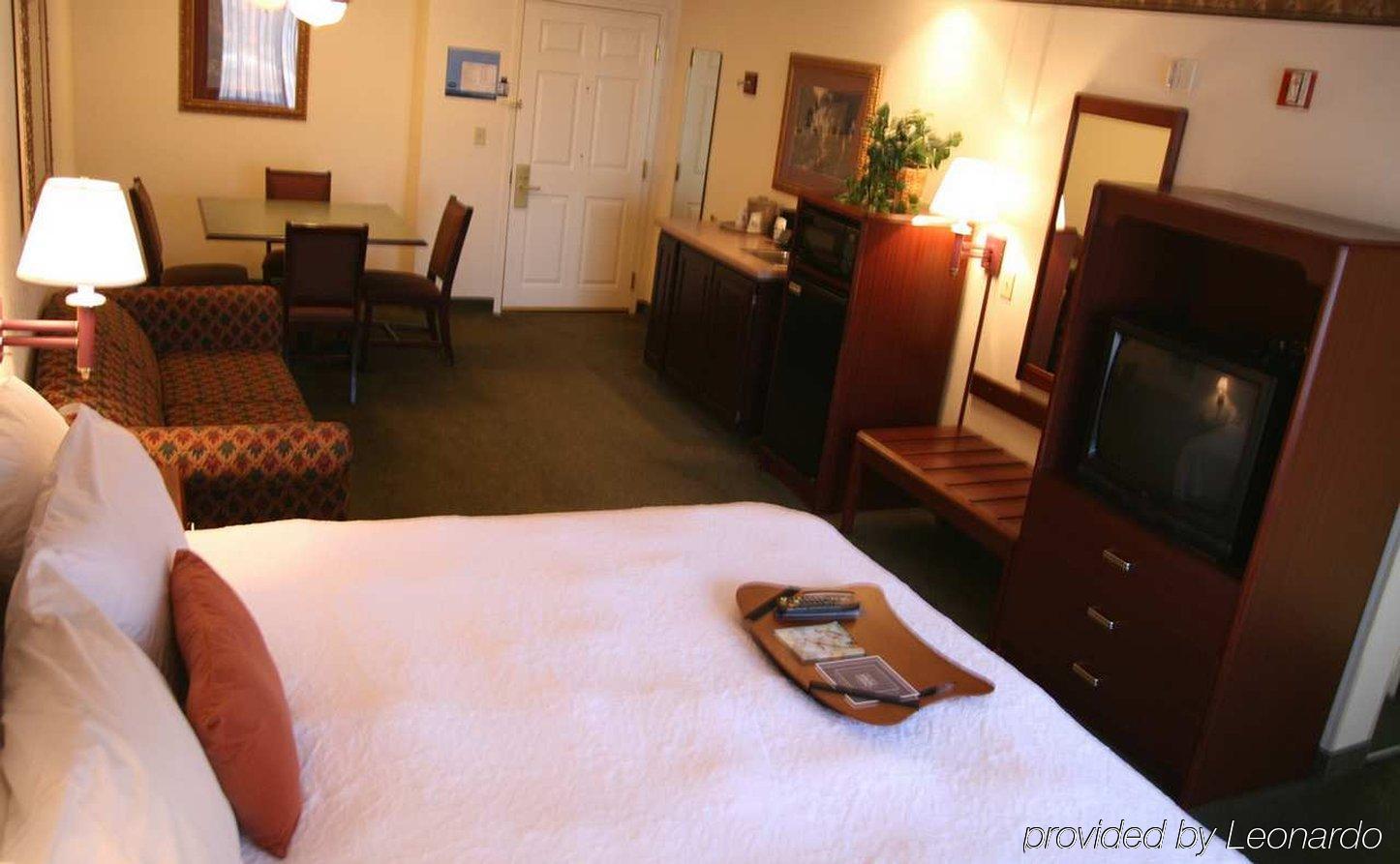 Hampton Inn Minneapolis Northwest Мейпл-Гров Номер фото